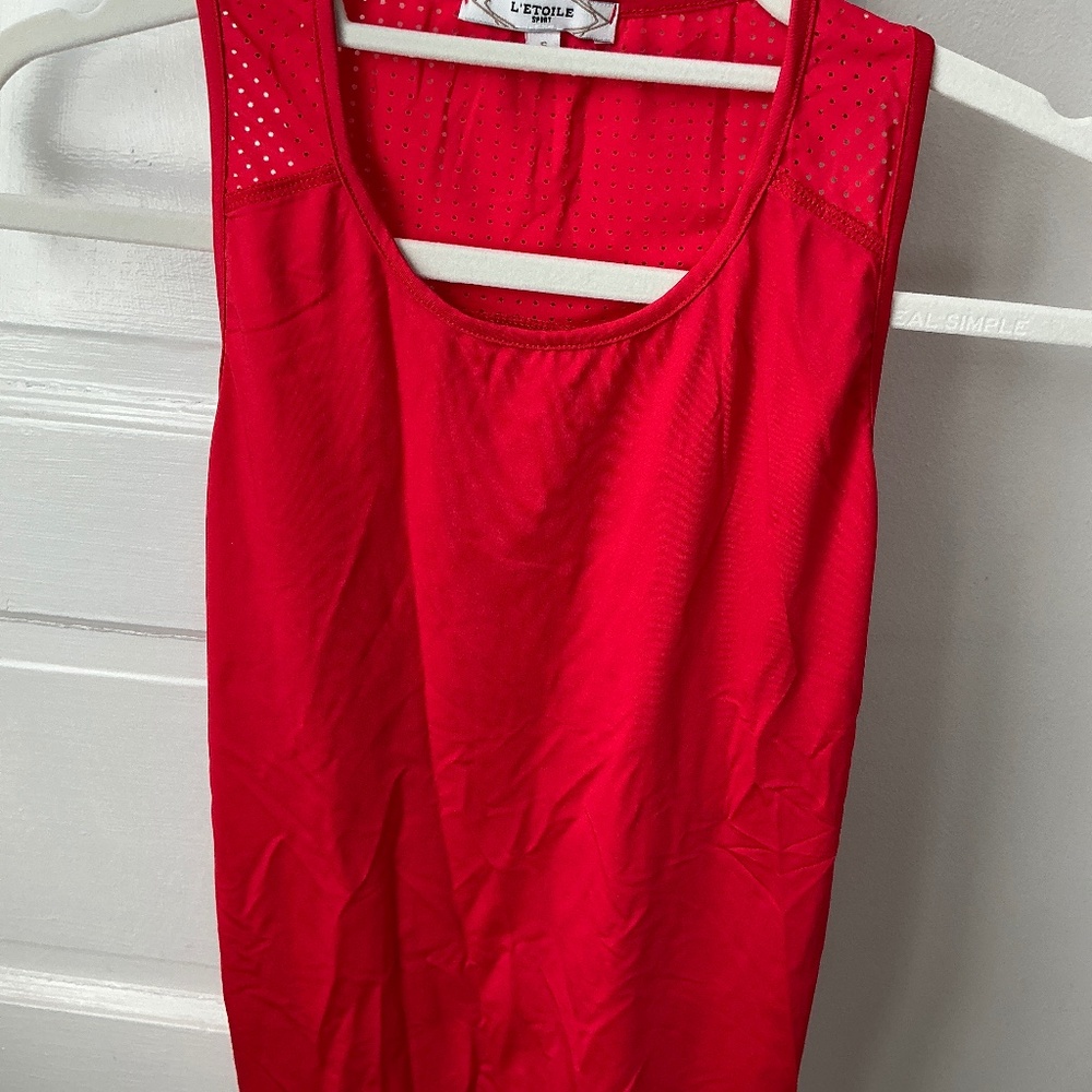 L’Etoile Sport The Performance Racerback Tank Tennis Red Women’s Size Small